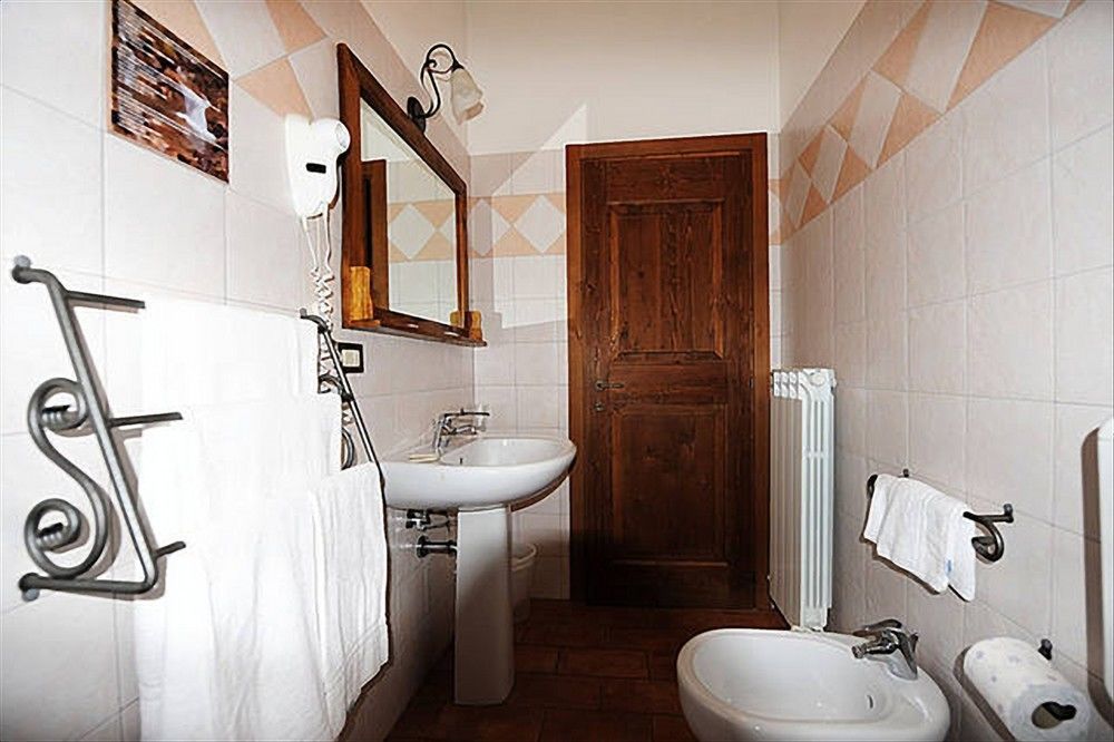 Agriturismo La Ferraia Pianello  Kültér fotó